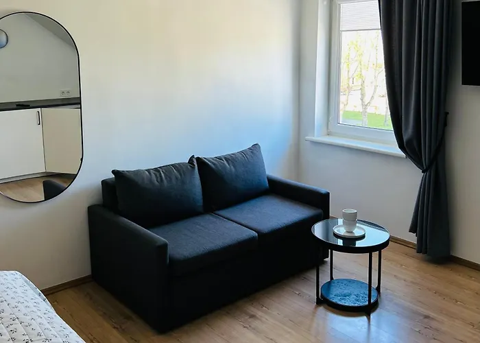 Astos In Паланга